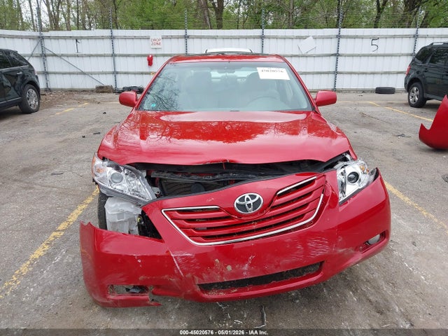 Toyota Camry Xle V6