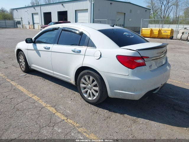Chrysler 200 Limited