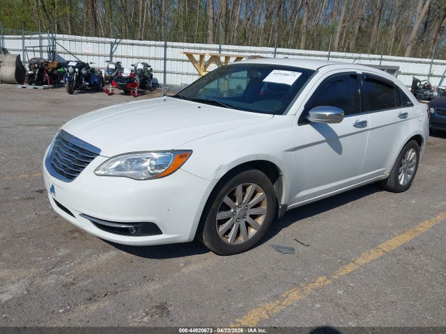 Chrysler 200 Limited