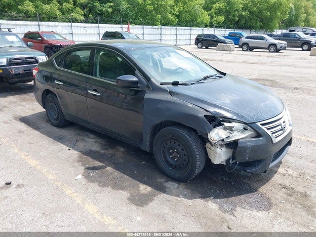 Salvage Nissan Sentra Image