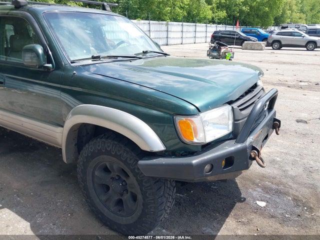 Toyota 4Runner Limited V6