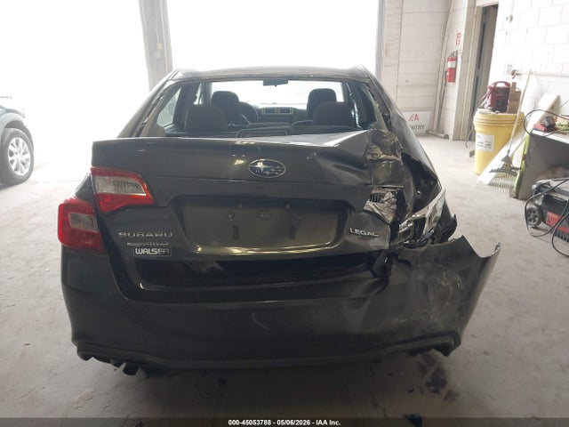 Subaru Legacy 2.5i