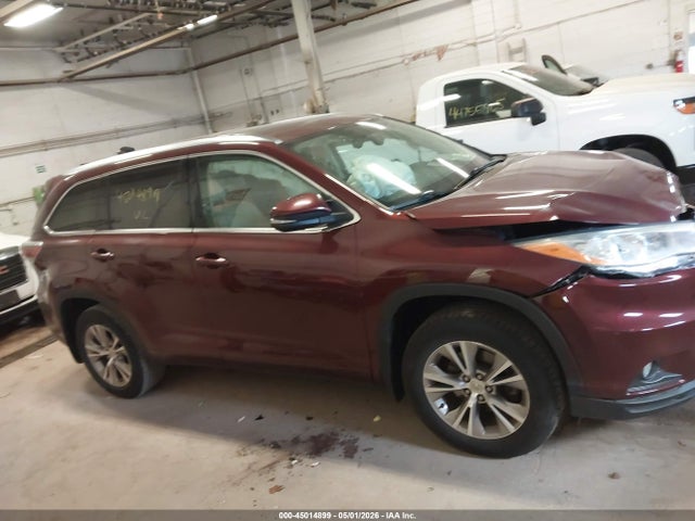 Toyota Highlander Xle V6