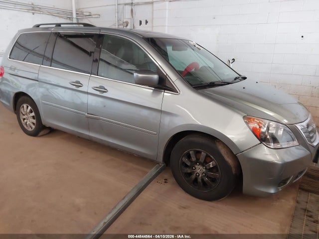 Salvage Honda Odyssey Image