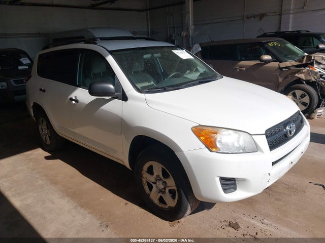 Salvage Toyota RAV4 Image