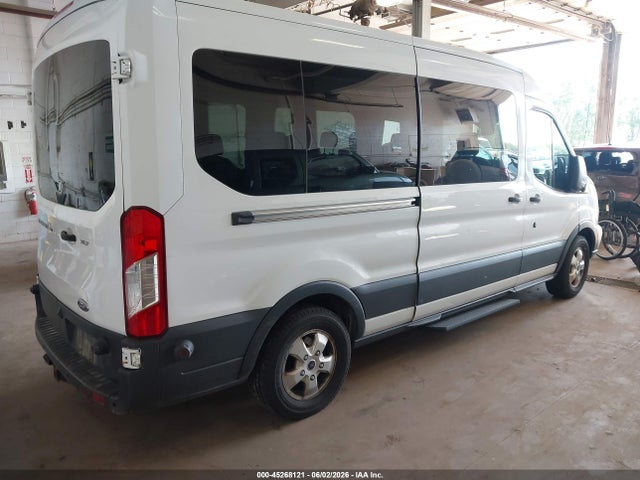 Ford Transit Xlt