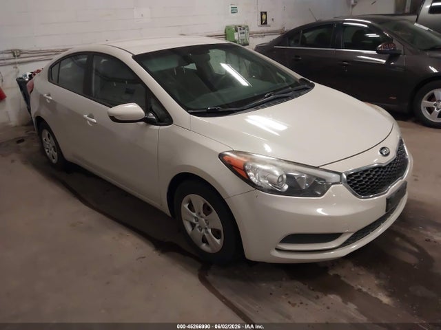 Salvage Kia Forte Image
