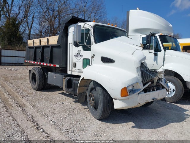 Salvage Kenworth Construction Image