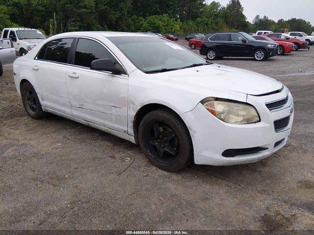 Salvage Chevrolet Malibu Image