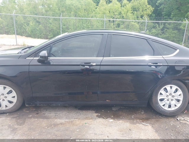 Ford Fusion S