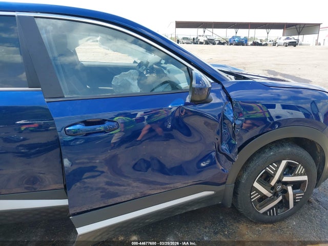 Nissan Kicks Sv Fwd