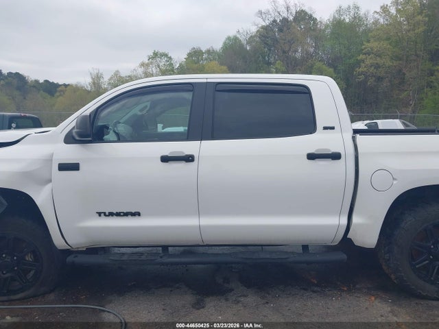 Toyota Tundra Sr5