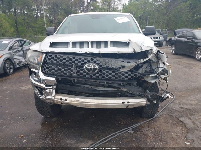 Toyota Tundra Sr5