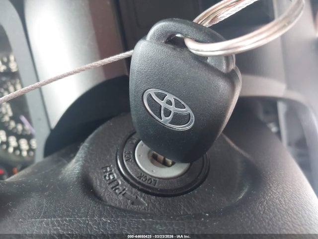 Toyota Tundra Sr5