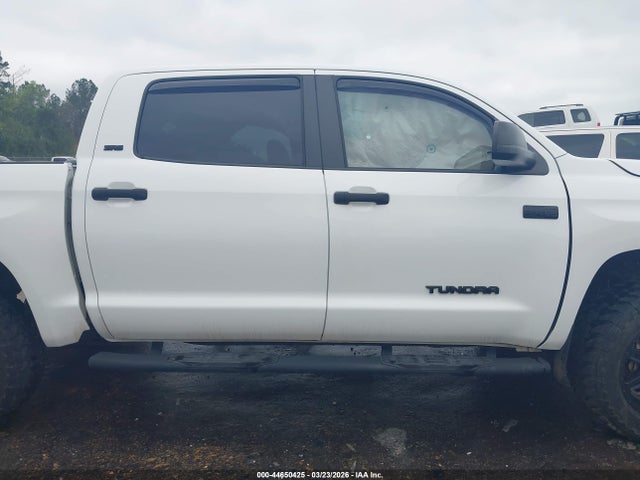 Toyota Tundra Sr5