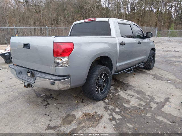 Toyota Tundra Sr5 5.7l V8