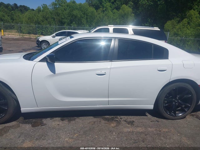 Dodge Charger Sxt Rwd