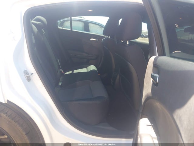 Dodge Charger Sxt Rwd