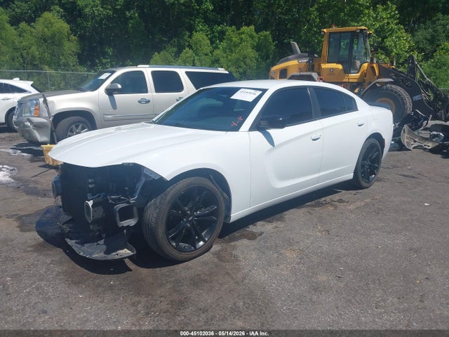 Dodge Charger Sxt Rwd