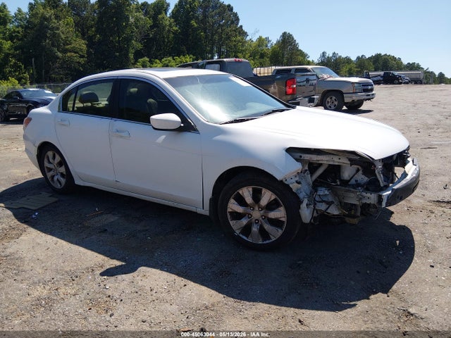 Salvage Honda Accord Image