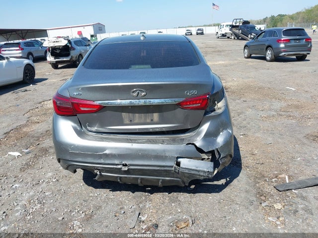 INFINITI Q50 3.0t Luxe