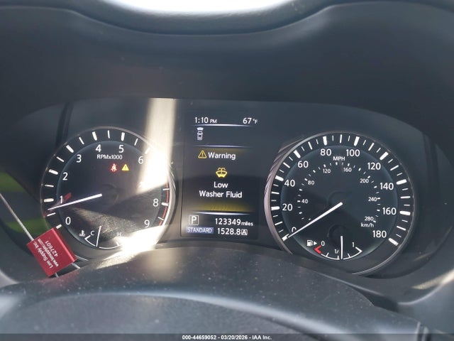 INFINITI Q50 3.0t Luxe