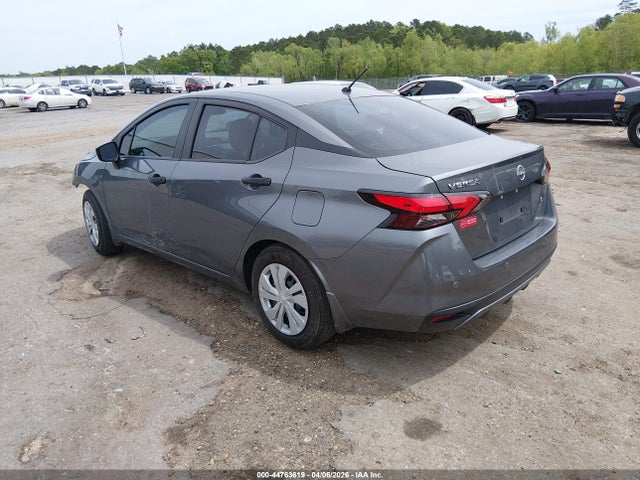 Nissan Versa 1.6 S