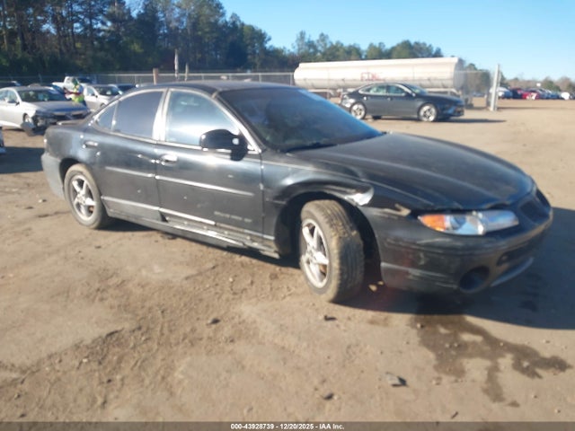 Salvage Pontiac Grand Prix Image