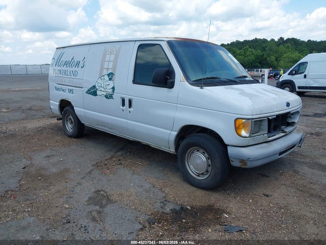 Salvage Ford E-150 Image
