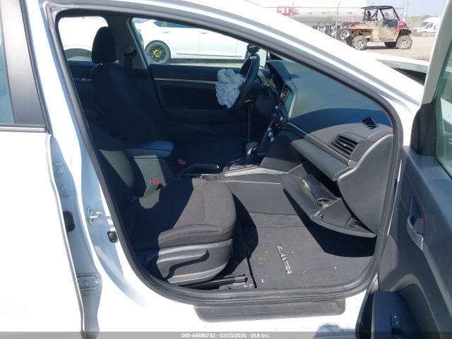 Hyundai ELANTRA Value Edition