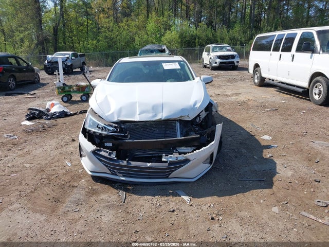 Hyundai ELANTRA Value Edition