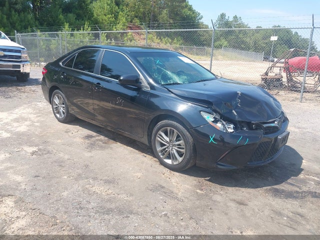 Salvage Toyota Camry Image