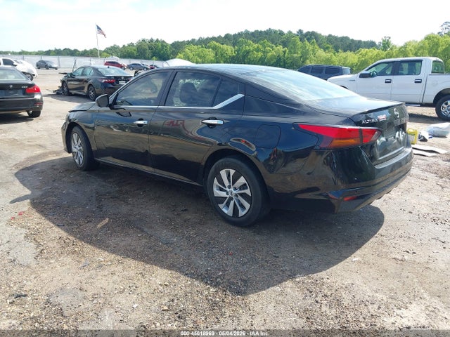 Nissan Altima S Fwd