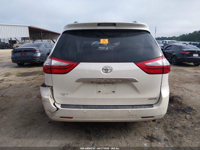 Toyota Sienna Limited 7 Passenger