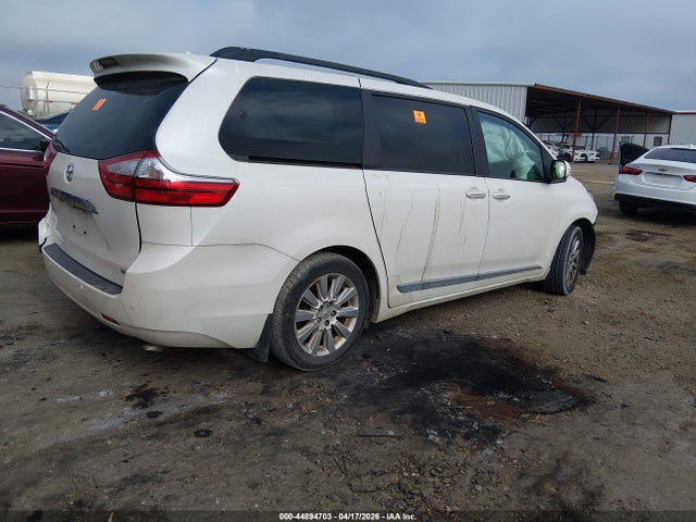 Toyota Sienna Limited 7 Passenger