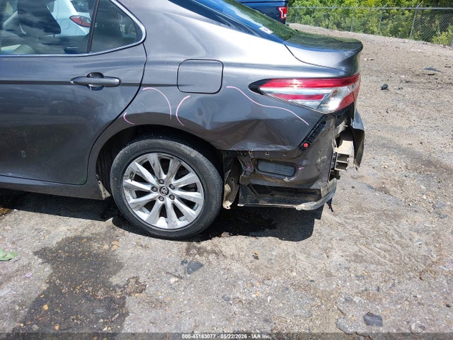 Toyota Camry Le