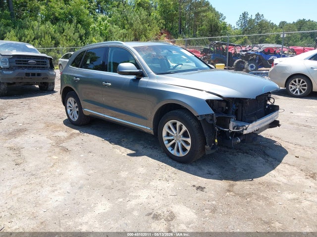 Salvage Audi Q5 Image