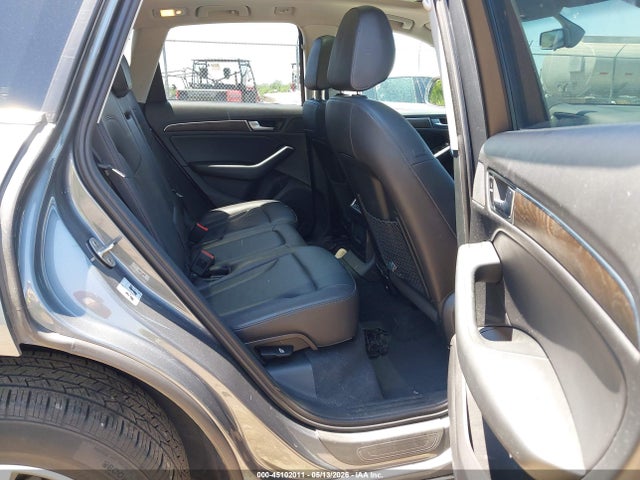 Audi Q5 2.0t Premium