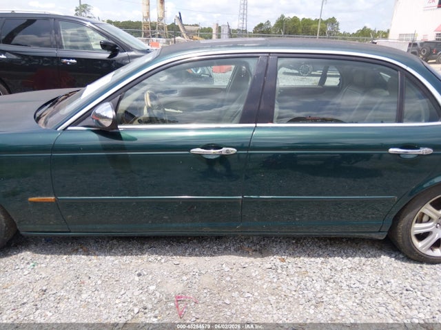 Jaguar XJ Super V8