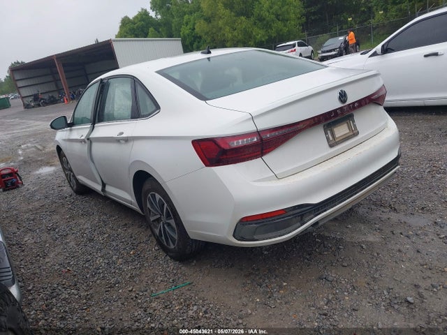 Volkswagen Jetta S