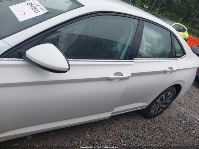 Volkswagen Jetta S