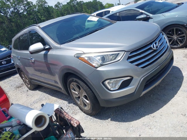 Salvage Hyundai SANTA FE Image