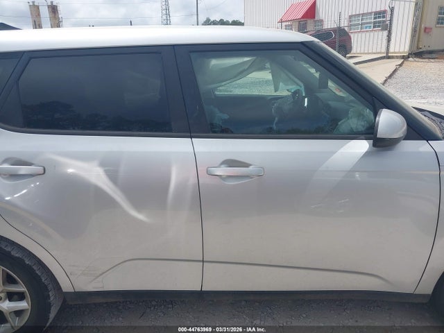 Kia Soul S