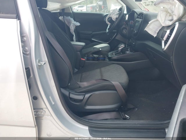 Kia Soul S