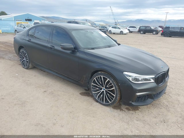 Salvage BMW 7 Series Image