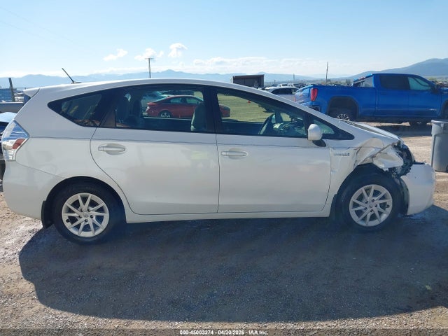 Toyota Prius v Three