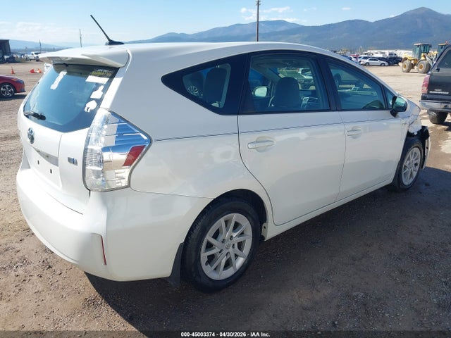 Toyota Prius v Three