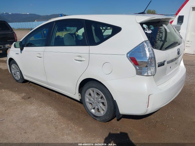 Toyota Prius v Three