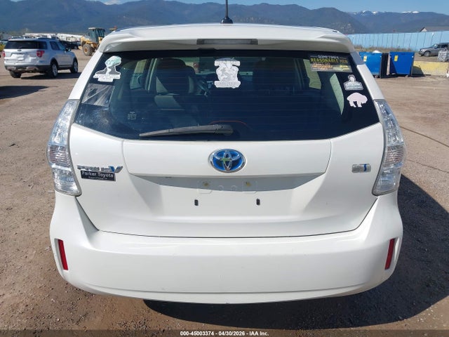 Toyota Prius v Three
