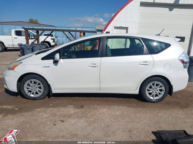 Toyota Prius v Three
